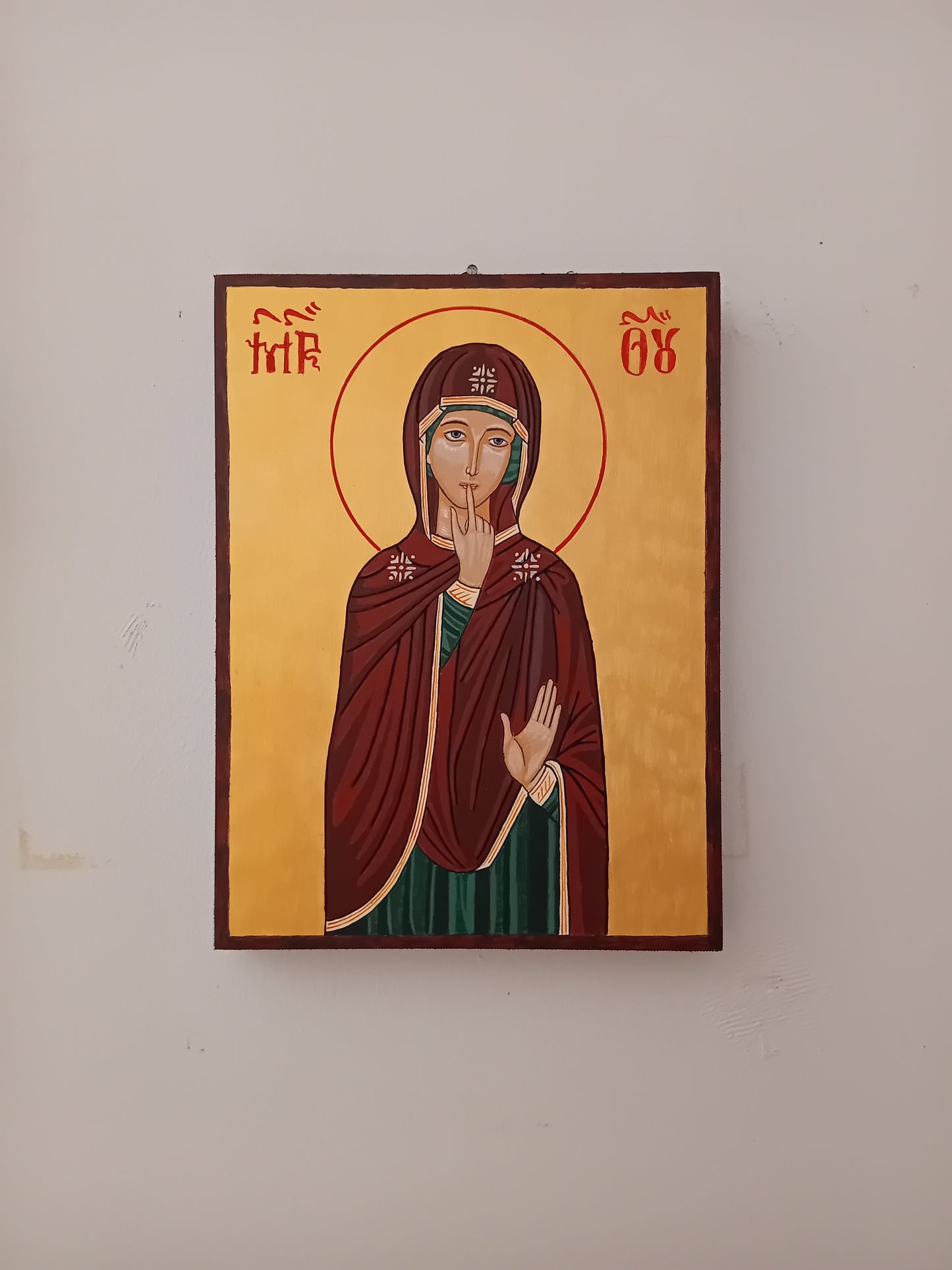 Handpainted orthodox religious icon of Virgin Mary in Silence - Handmadeiconsgreece 