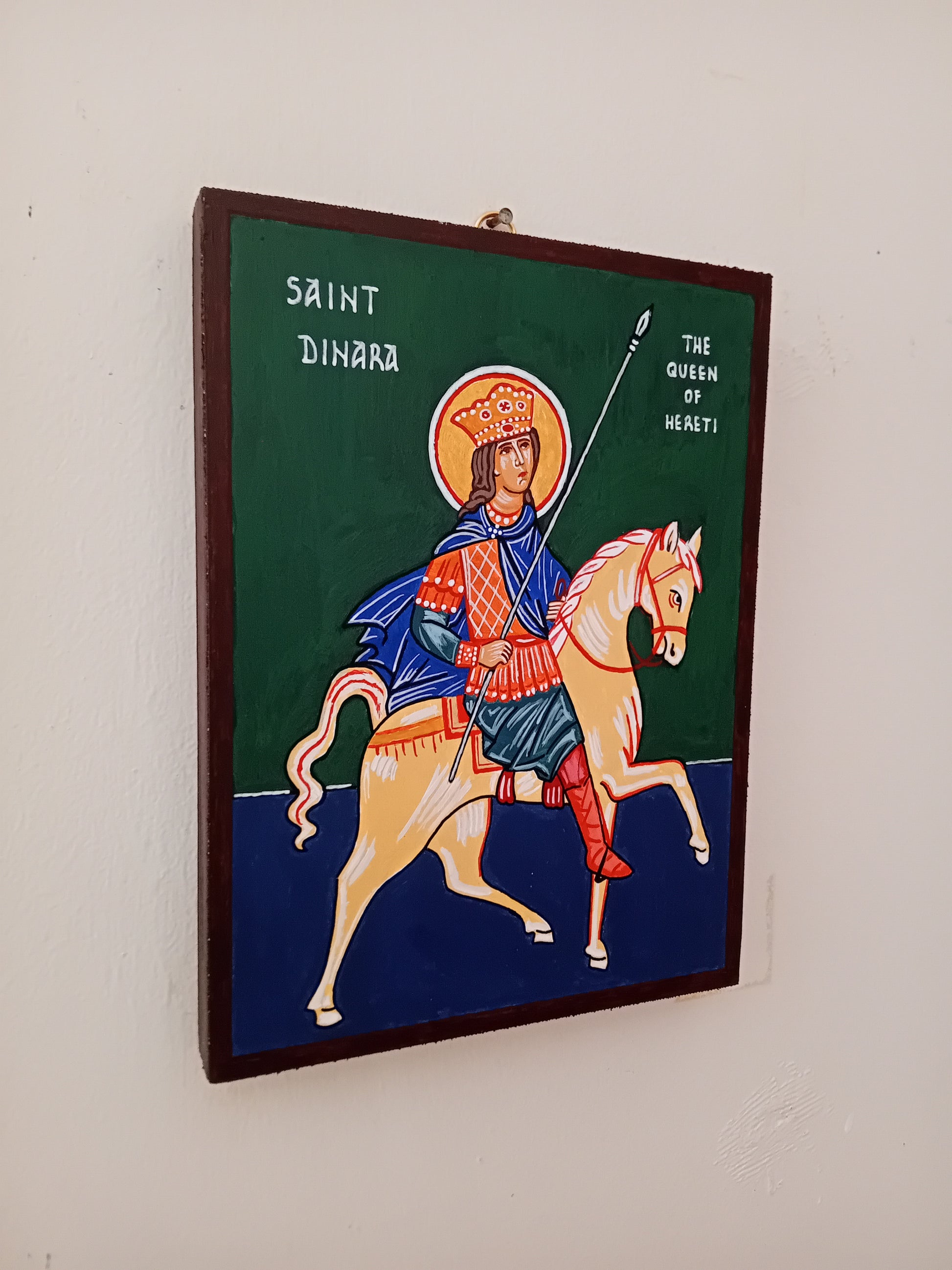 Handpainted orthodox religious icon Saint Dinar the Queen of Hereti - Handmadeiconsgreece 